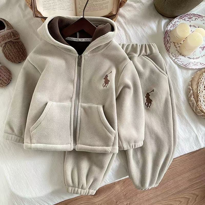 儿童套装秋冬休闲2025新款男女童软糯连帽外套裤子奥粒绒冬款套装