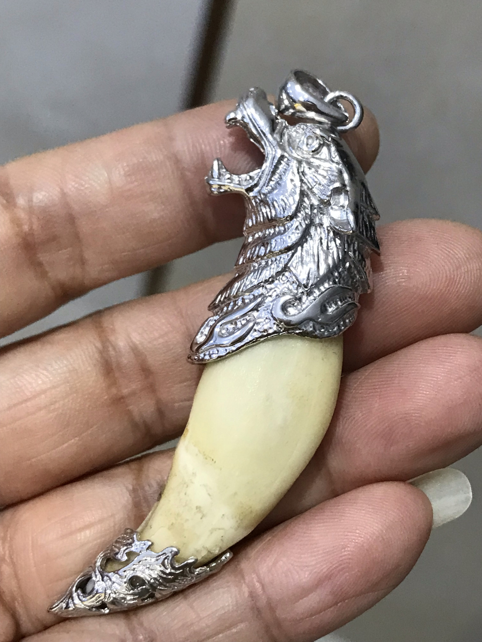 牙齿925纯银项链吊坠狼牙形男女士黑狗牙饰品藏獒牙个性加工定制