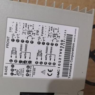 可程序设计控制器DMC10S4TV0000现货供应DMC10S2TV0200现货拍摄