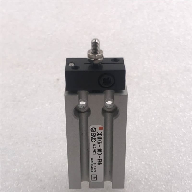 自由安装气缸CDUK6-10D-F9N 成色漂亮 现货
