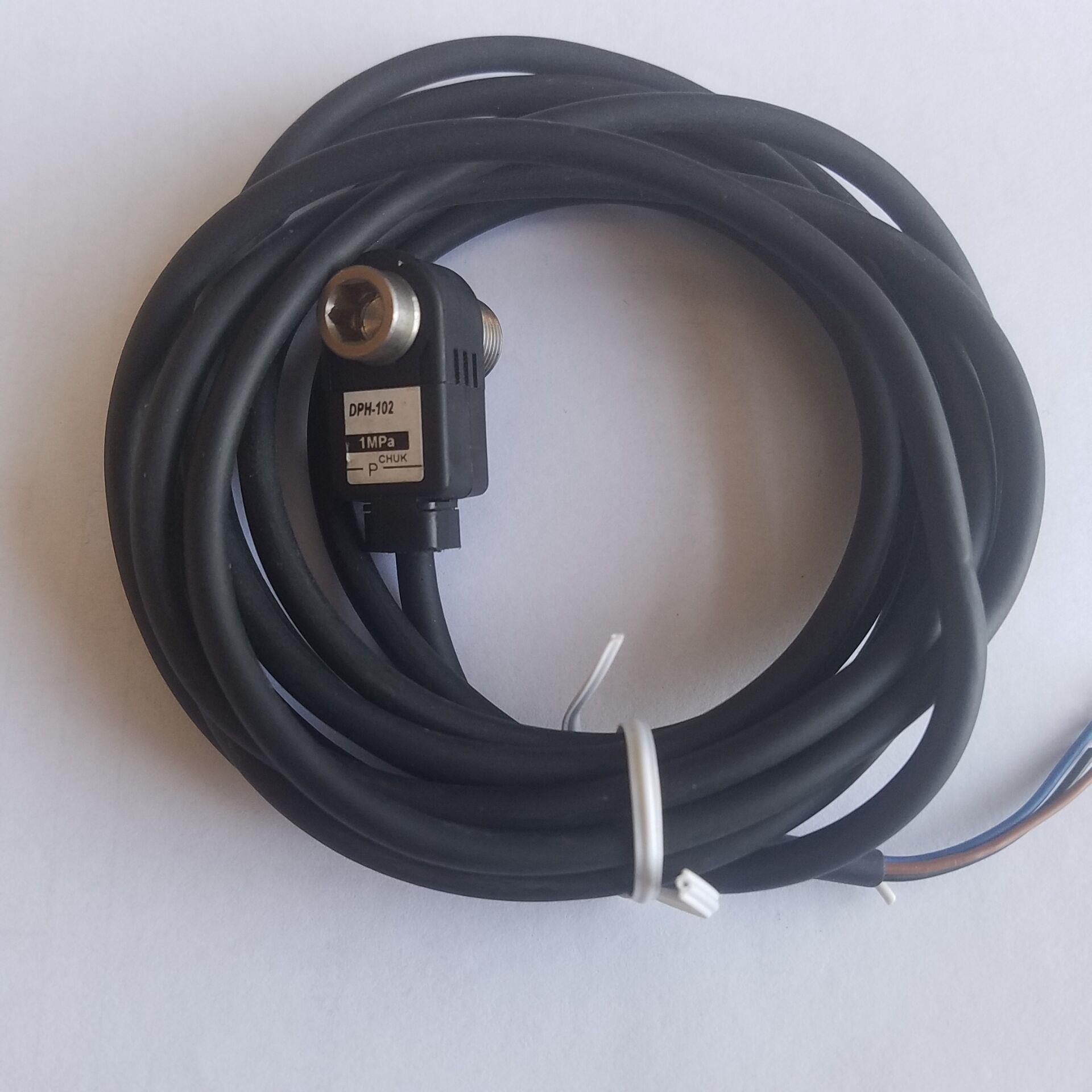 现货销售日本SUNX神视传感器DPH-102议价