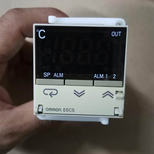 议价产品:OMRON温控器E5CS-Q1PU-W,全新原装正品