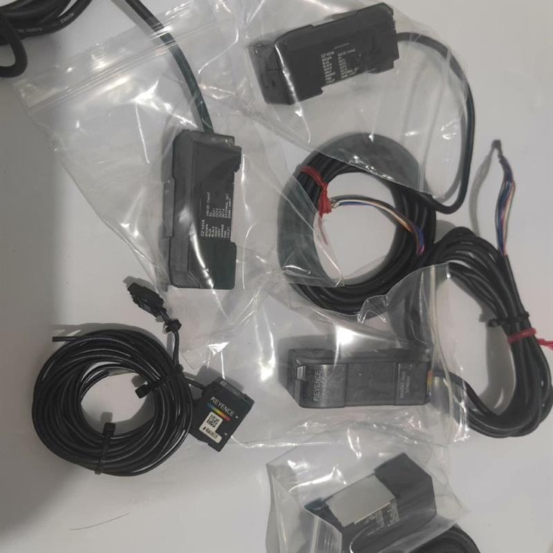 颜色感测器 CZ-V21A H37S V21AP V21P H32 H72 CZ-V1 35 40