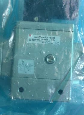 A032*全新原装  AV4000-F04-5DC 实物拍摄 现货