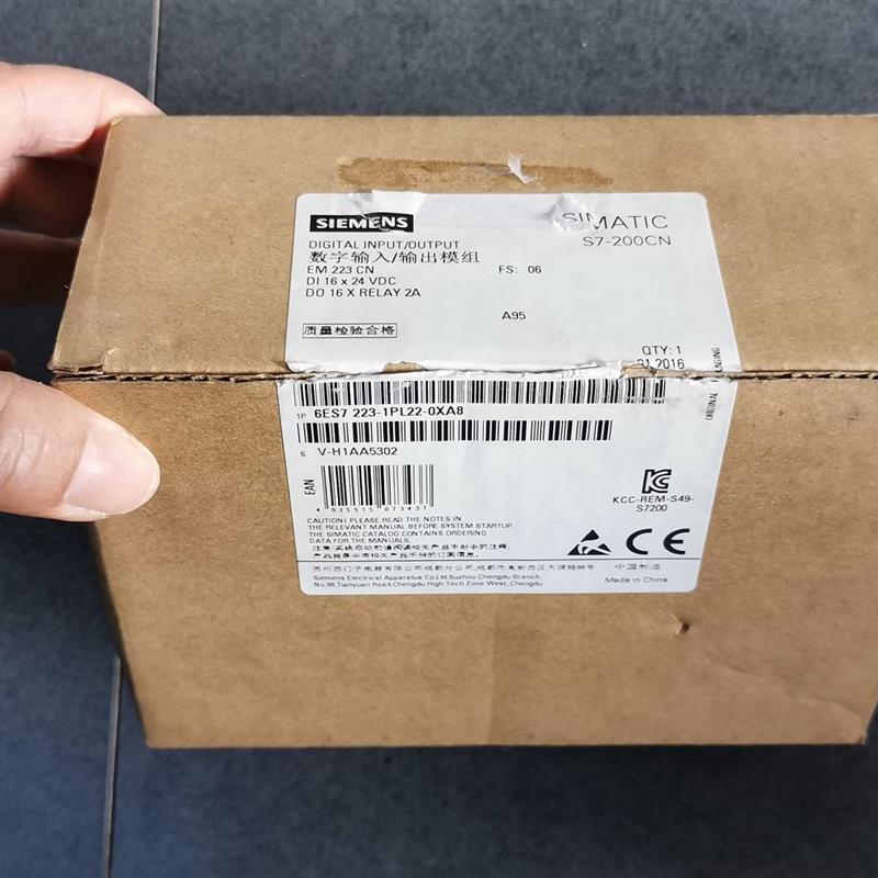 * 6ES7223 6ES7 223-1PL22-0XA8 西门子PLC 全新原装拆封就一个