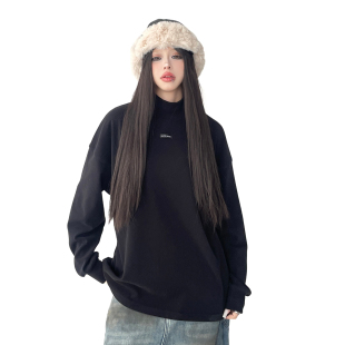 宽松百搭高级感打底衫 美式 新款 女2025冬季 字母印花上衣 黑色打底衫