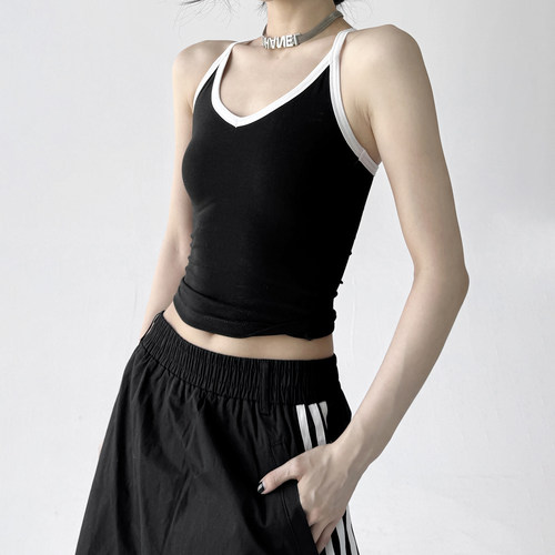 撞色V领吊带背心女2026夏季新款内搭配衬衫美背外穿短款辣妹上衣
