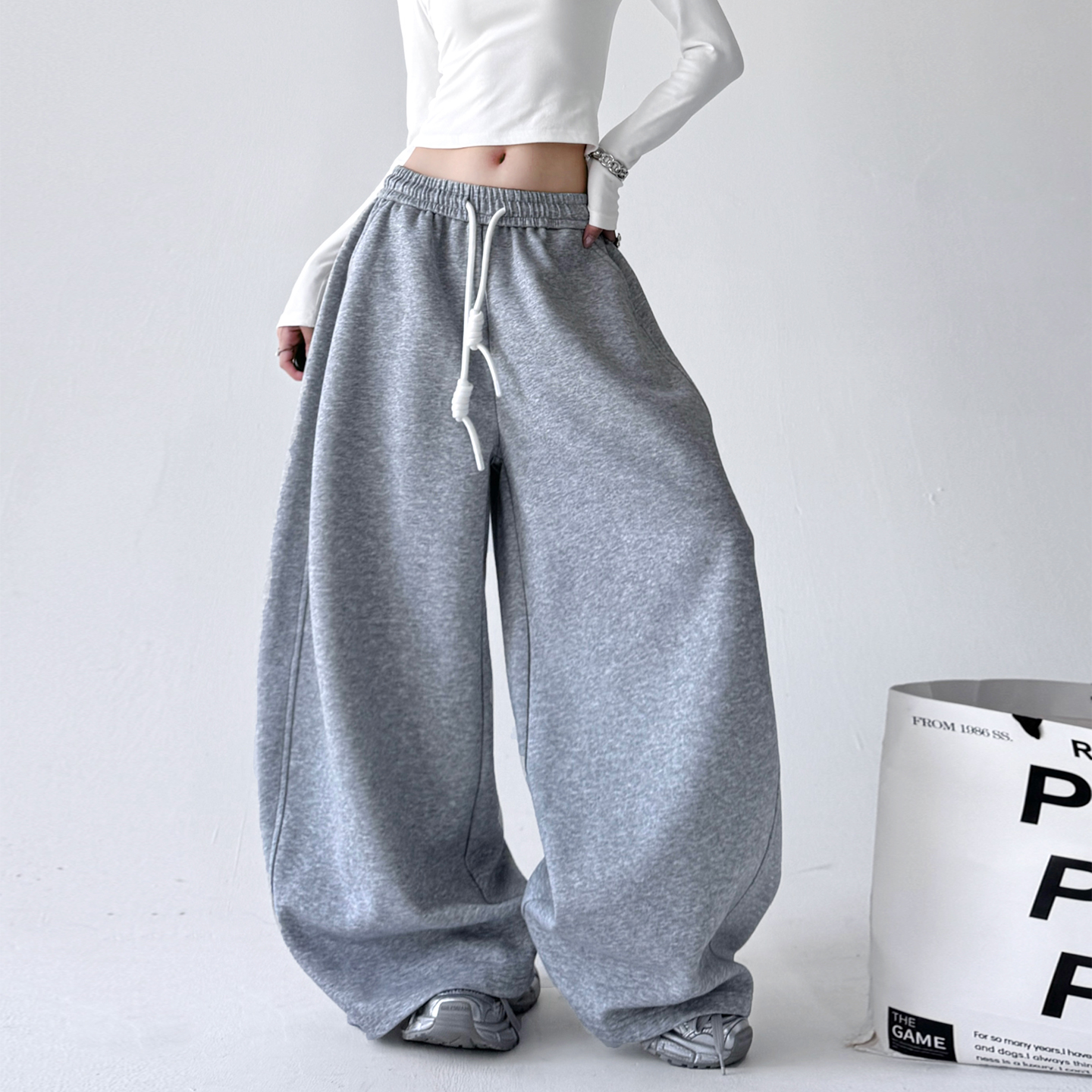 今年流行阔腿裤女2025超火秋装新款高个子韩系穿搭chic宽松休闲裤