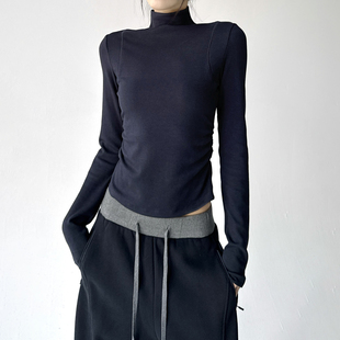 新款 简约半高领短款 女2025冬季 百搭显瘦打底衫 独特气质辣妹T 修身