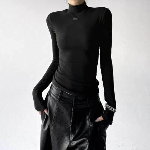 黑色半高领长袖T恤女2025秋冬装新款修身打底衫高级感辣妹上衣