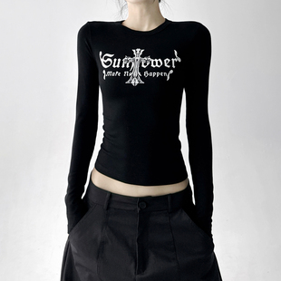 网红爆款2025秋冬季新款圆领长袖t恤女简约百搭印花上衣打底衫