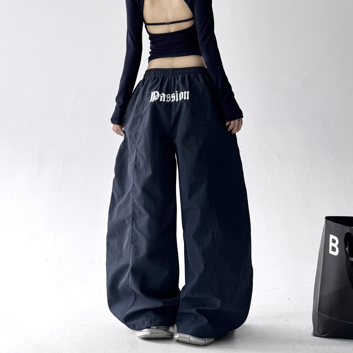 辣妹跳爵士舞jazz宽松直筒裤