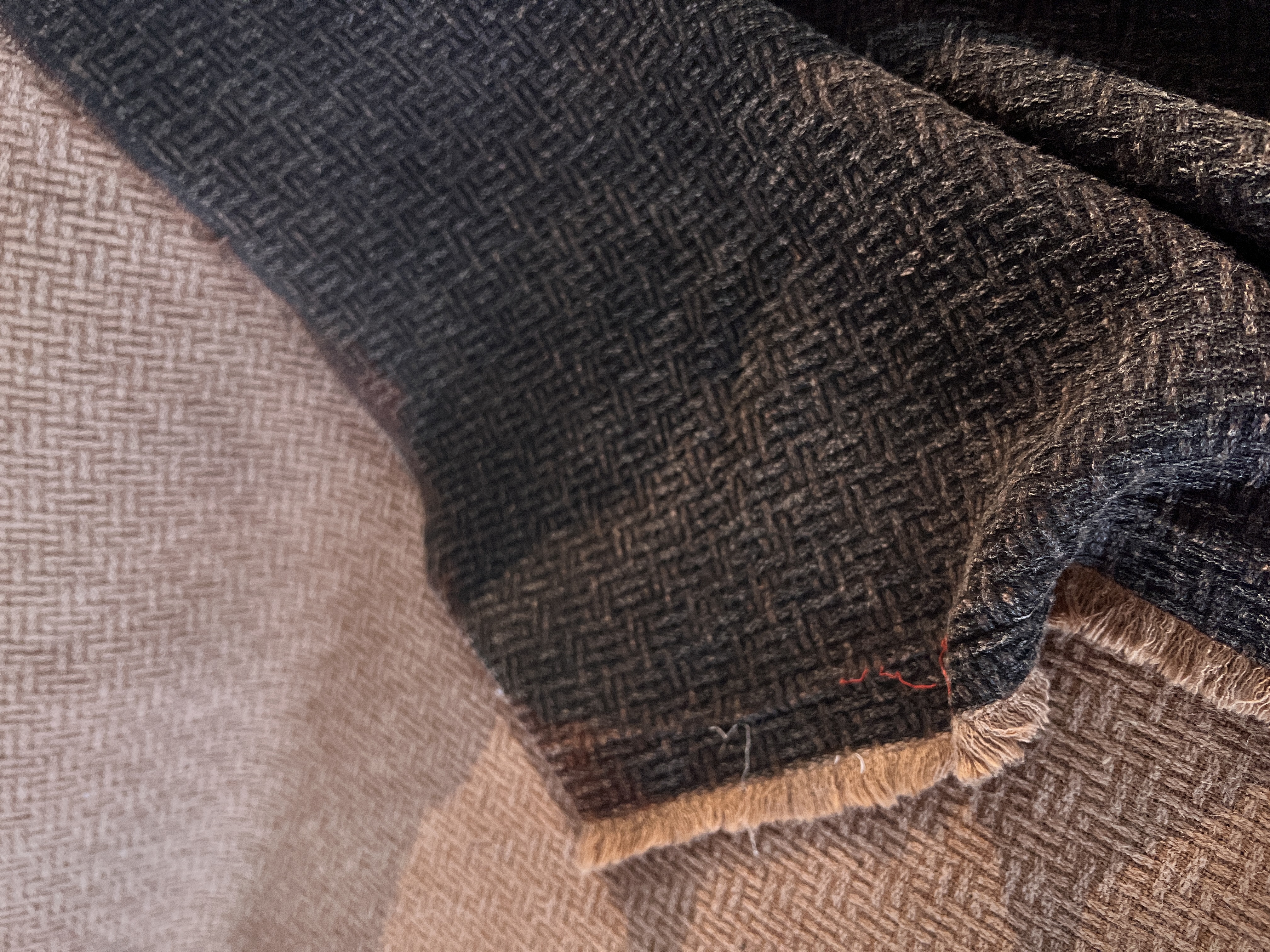 香云纱百分百野生柞蚕丝草编纹114门幅100姆米风衣套装外套面料