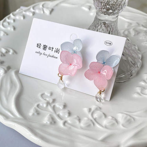 小清新天然绣球花花瓣耳环女永生花干花花瓣森系仙女植物真花耳饰