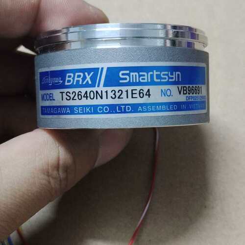议价多摩川编码器TS2640N1321E64，成色很好，如图所示可维修
