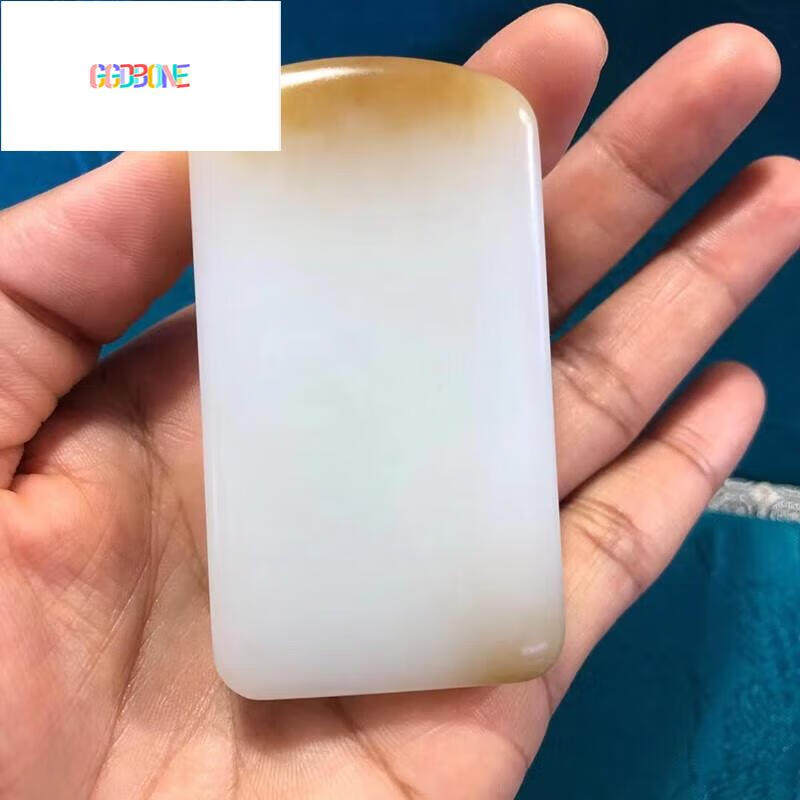 GGDBONE和田玉老坑俄料糖色平安牌吊坠男女玉坠项链挂件69*39*12.