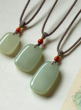 世盈和田玉吊坠男女款青玉无事牌玉石吊坠玉坠精美情侣项链小款