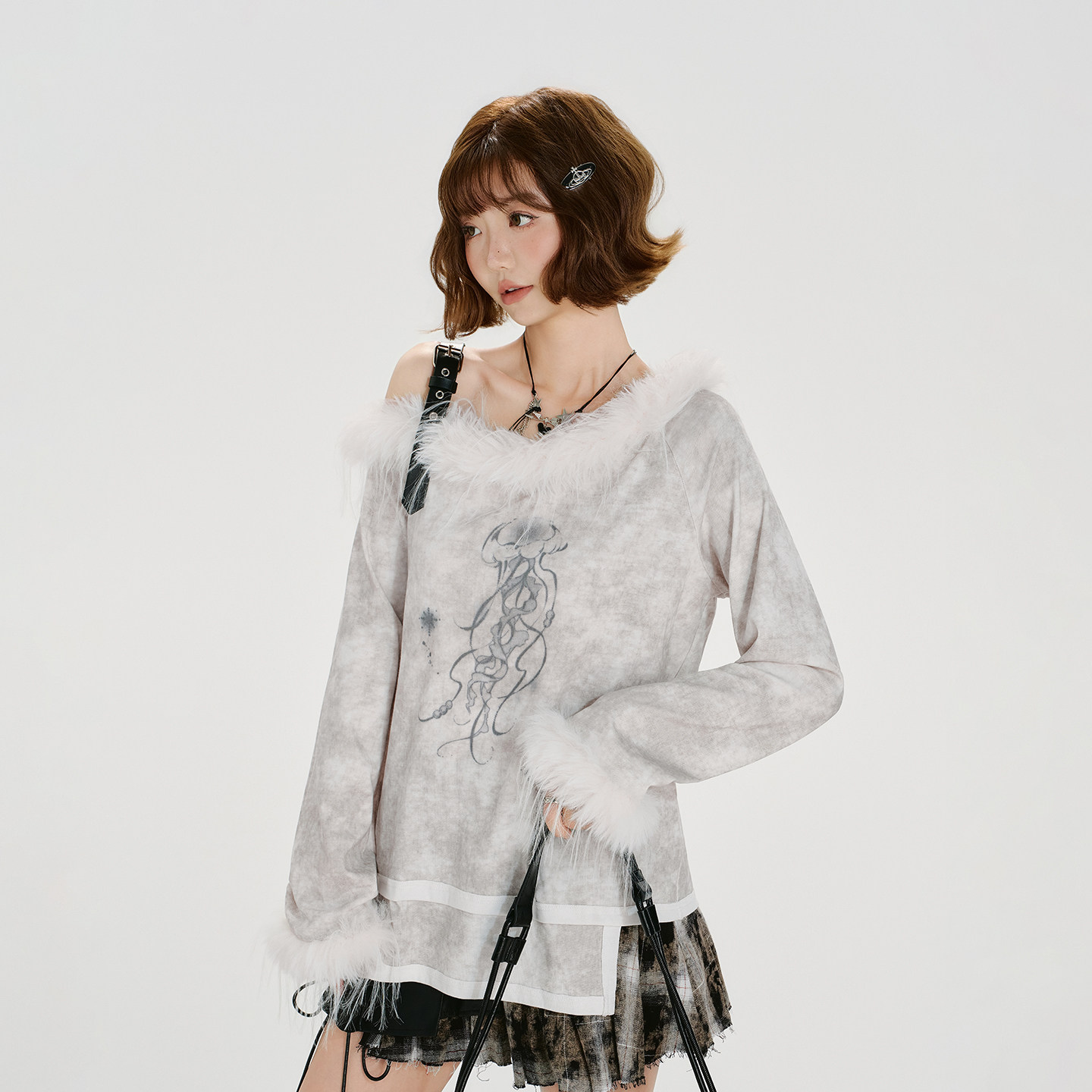 Girlyhalo美式复古毛领斜肩长袖卫衣女秋季新款不规则宽松上衣,女装/女士精品,T恤,淘宝优惠券,粉丝福利购,淘宝优惠卷