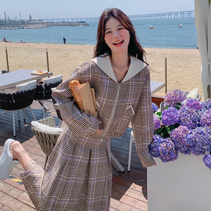 格子小香风套装女秋季2025新款轻奢高级感休闲短外套半身裙两件套图片