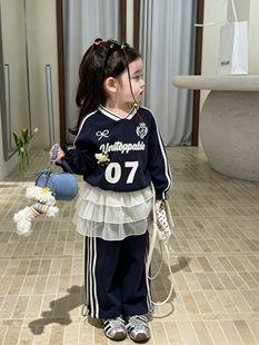 女童叠穿卫衣套装秋装2026女孩带屁帘裙卫衣卫裤休闲美式风两件套