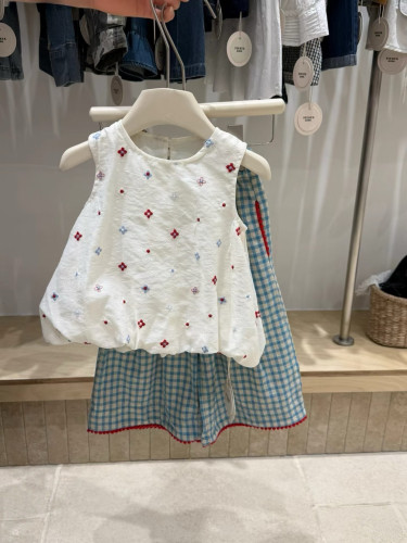 女童夏装套装2026儿童刺绣背心娃娃衫格子裤两件套女宝宝夏天衣服