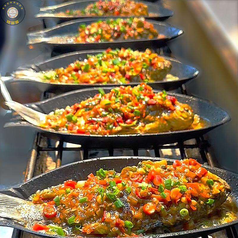 铁板烤鱼专用烤盘鱼形加厚铁板烧煎锅铸铁煤气灶鲫鱼盘子家用烧盘