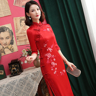 女新中式 红色旗袍长袖 气质新款 2024夏天喜婆婆婚宴装 刺绣年轻款
