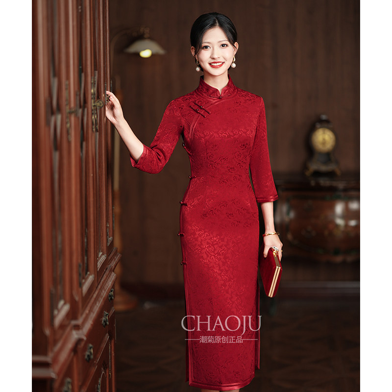 喜婆婆婚宴装2024新款旗袍红色秋冬款长袖礼服妈妈高端轻奢高级感