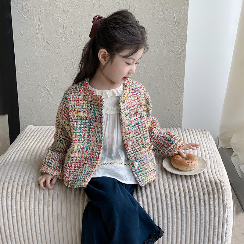 女童外套春秋款2026新款洋气宝宝秋季小香风上衣儿童秋装女孩衣服