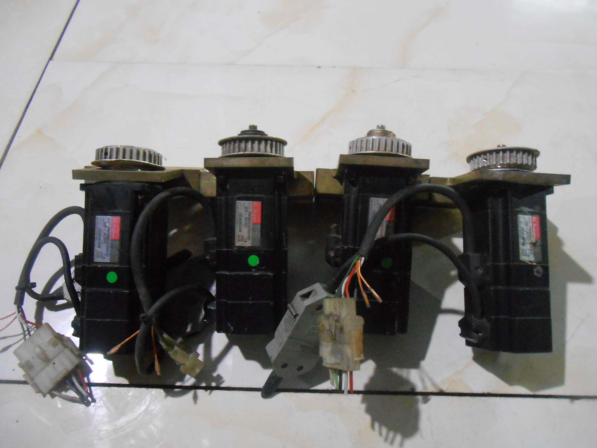 二手三洋电机 p50b05020dxv00 200w 实物图询价