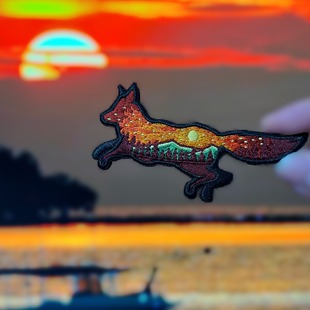 星星精品原创臂章高品万针刺绣魔术贴士气章 限量款 黄昏之狐