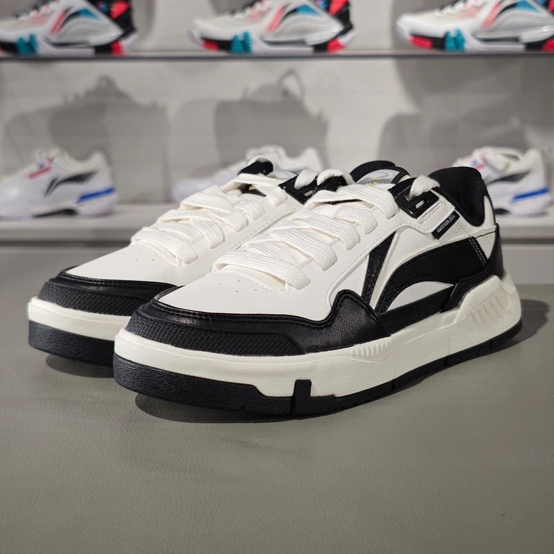 李宁车缝线系带女子低帮休闲鞋