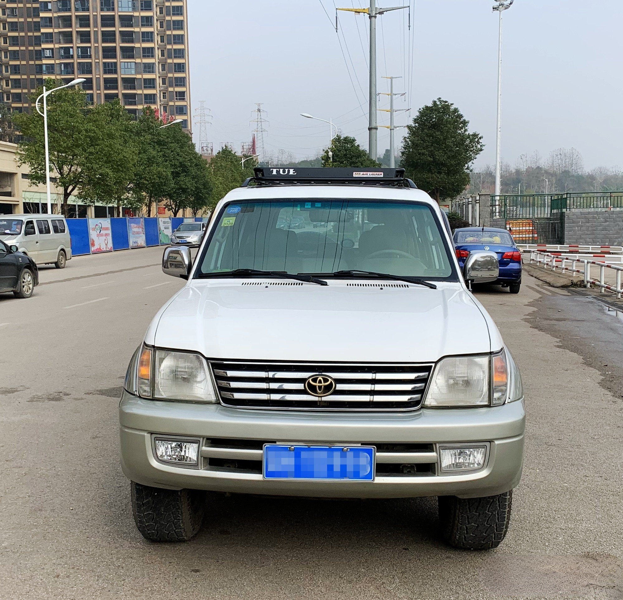 LC95行李架免横杆不锈钢半隐藏式