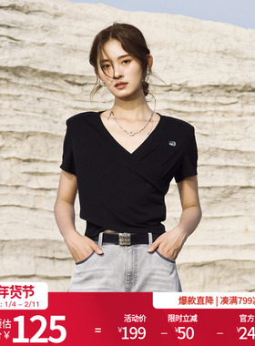 婉甸2025夏季新品黑色坑条针织短袖T恤V领修身款1242T18RS3