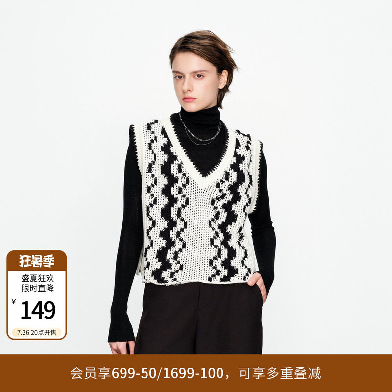 婉甸黑白色无袖毛织套头衫百搭风针织马甲1241W12DY2