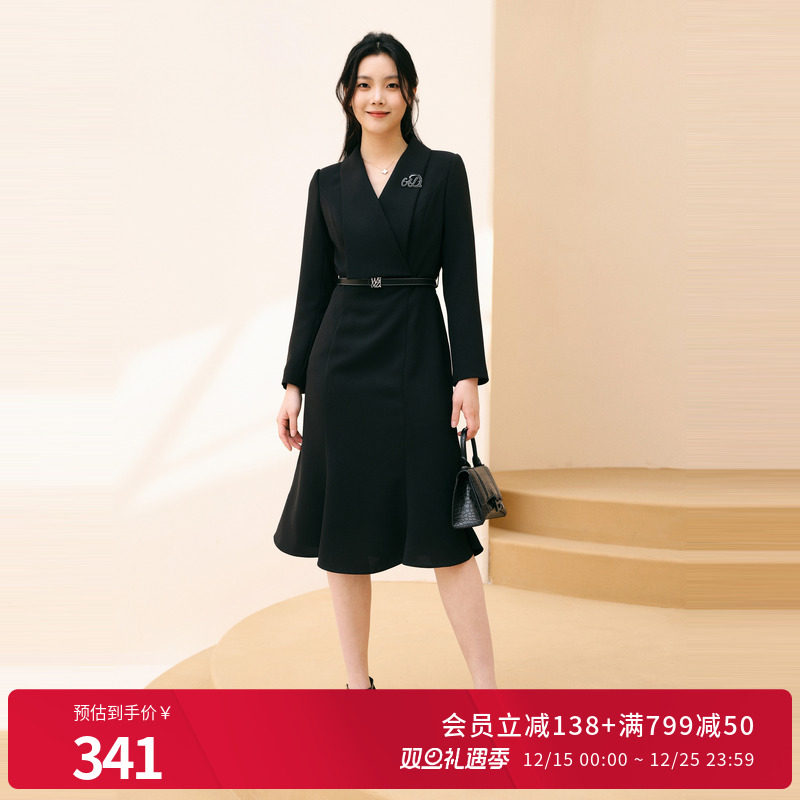 黑色长袖连衣裙