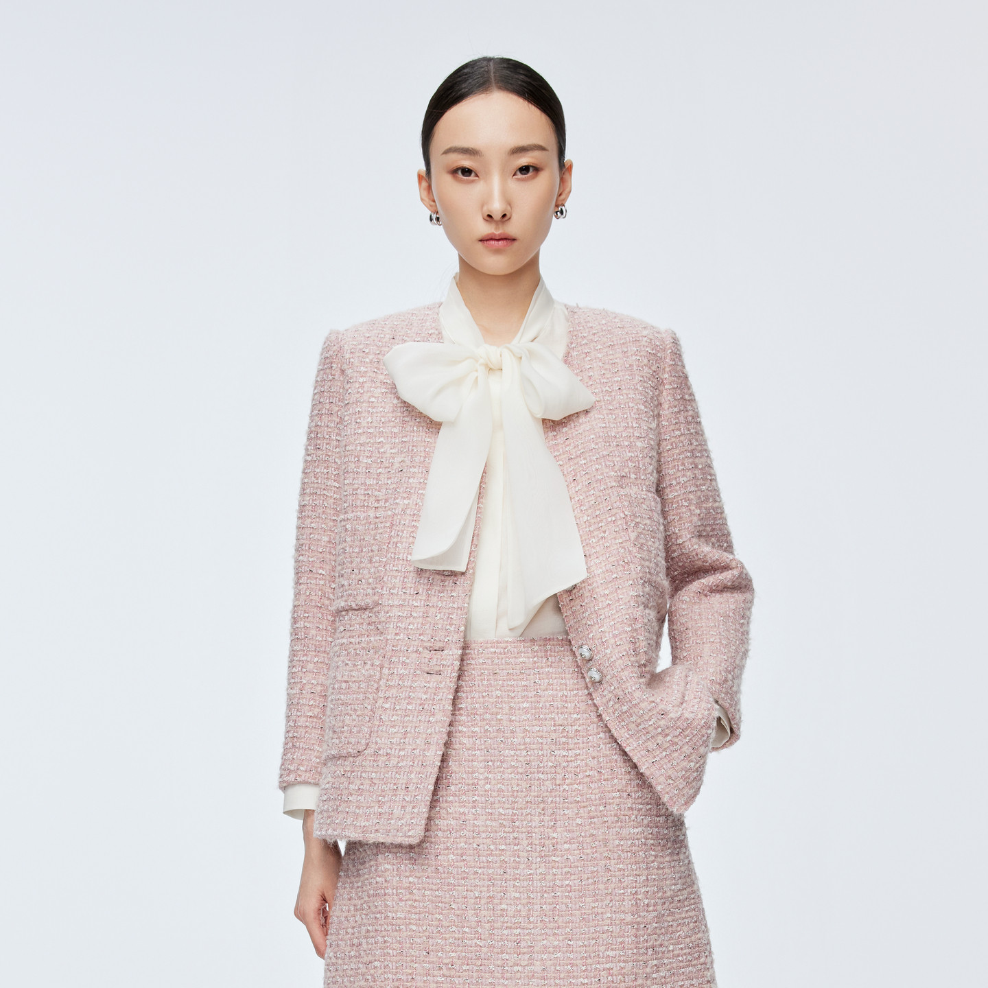 【昕怡粉丝专享】婉甸年冬季新品冰粉色粗花呢中长款外套