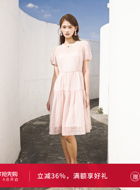 婉甸夏季藕粉色/椰子奶白短袖连衣裙1242N55RTD