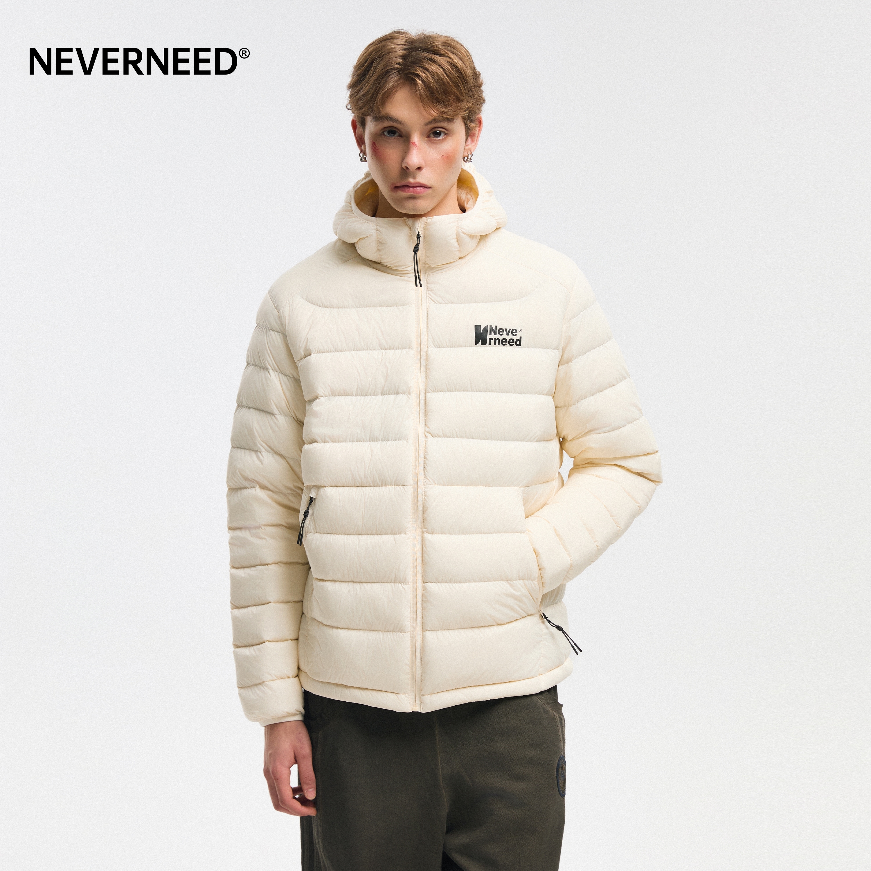 NEVERNEED轻薄排骨连帽羽绒服男