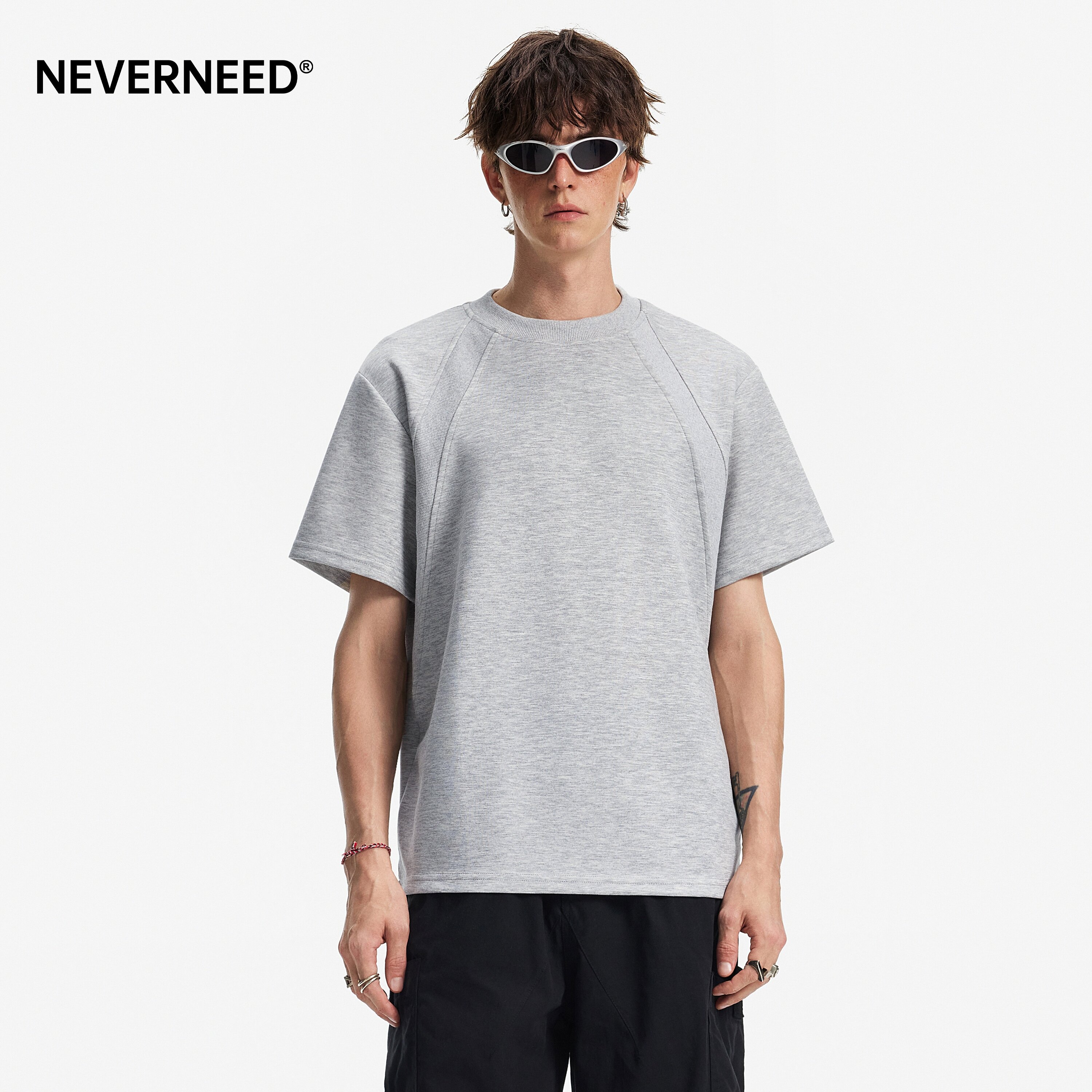 NEVERNEED拼接解构圆领短袖T恤男图片