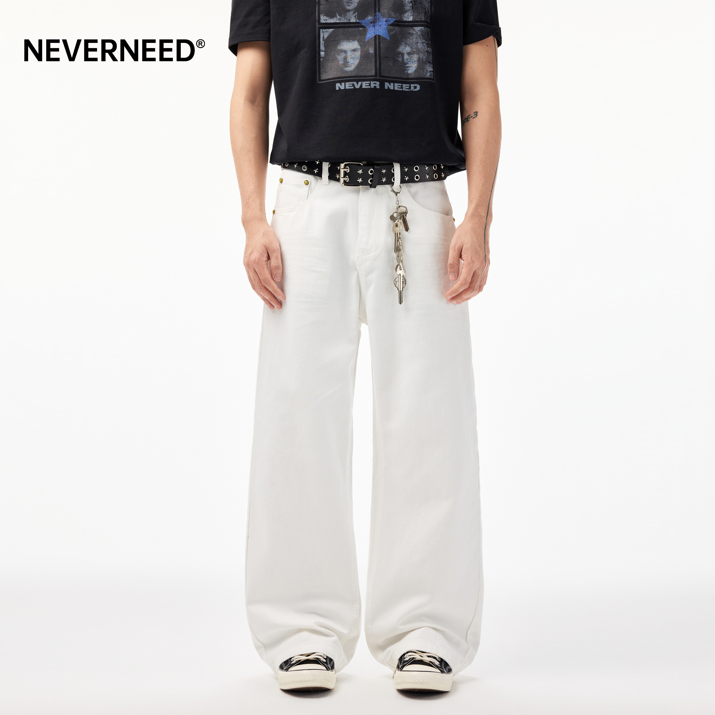 NEVERNEED白色直筒牛仔裤男女图片
