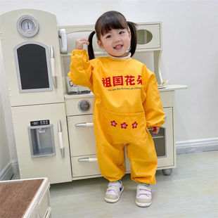 婴儿羽绒服防脏爬爬服连体罩衣宝宝连体衣儿童拖地爬服可外穿洋气