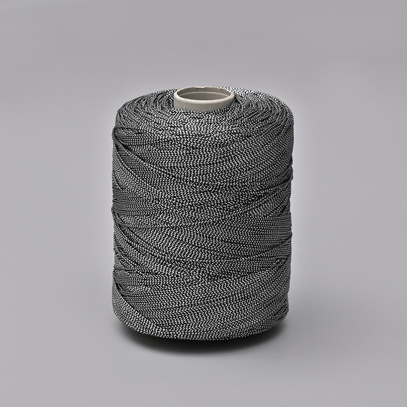 厂家高强股线涤纶缝纫织线拷边线缝纫机织纱线现货