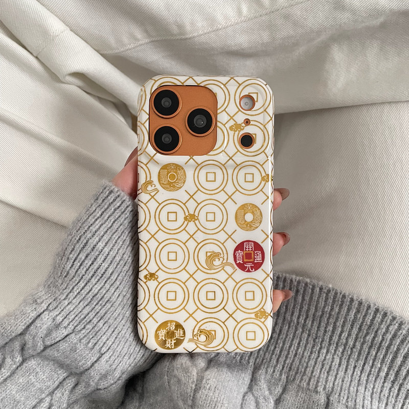 满屏暴富铜钱适用于苹果IPHONE17PROMAX手机壳16pm新款15超火14不会撞壳可爱防摔硅胶超好看巨漂亮外壳