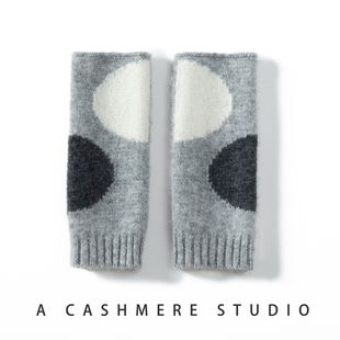 羊绒半指手套女秋冬季保暖加厚触屏骑行针织露指学生写字开车手套