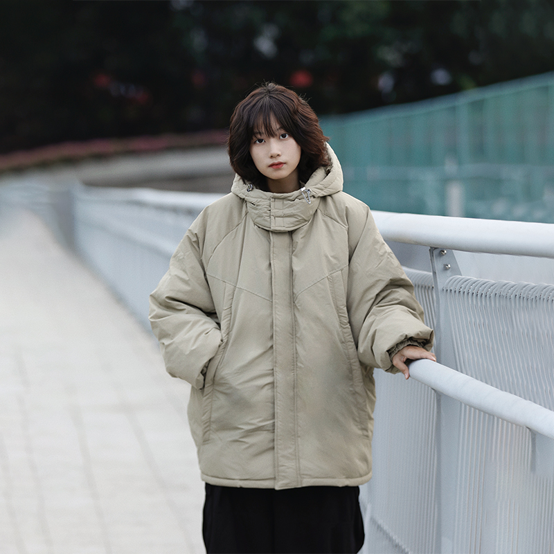 阿于呆日系复古90白鸭绒羽绒服