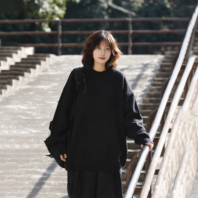 阿于呆日系简约基础圆领百搭毛衣