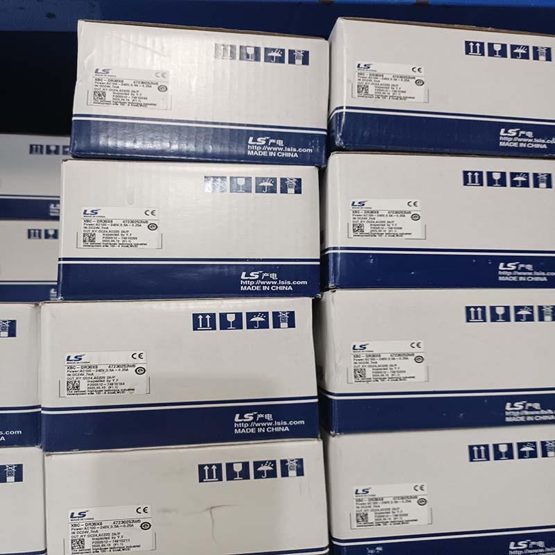 LS产电 XGB系列扩展模块XBF-AD04A 模拟量输入全新原装现货