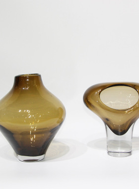 轻奢风琥珀茶色设计师组合插花器