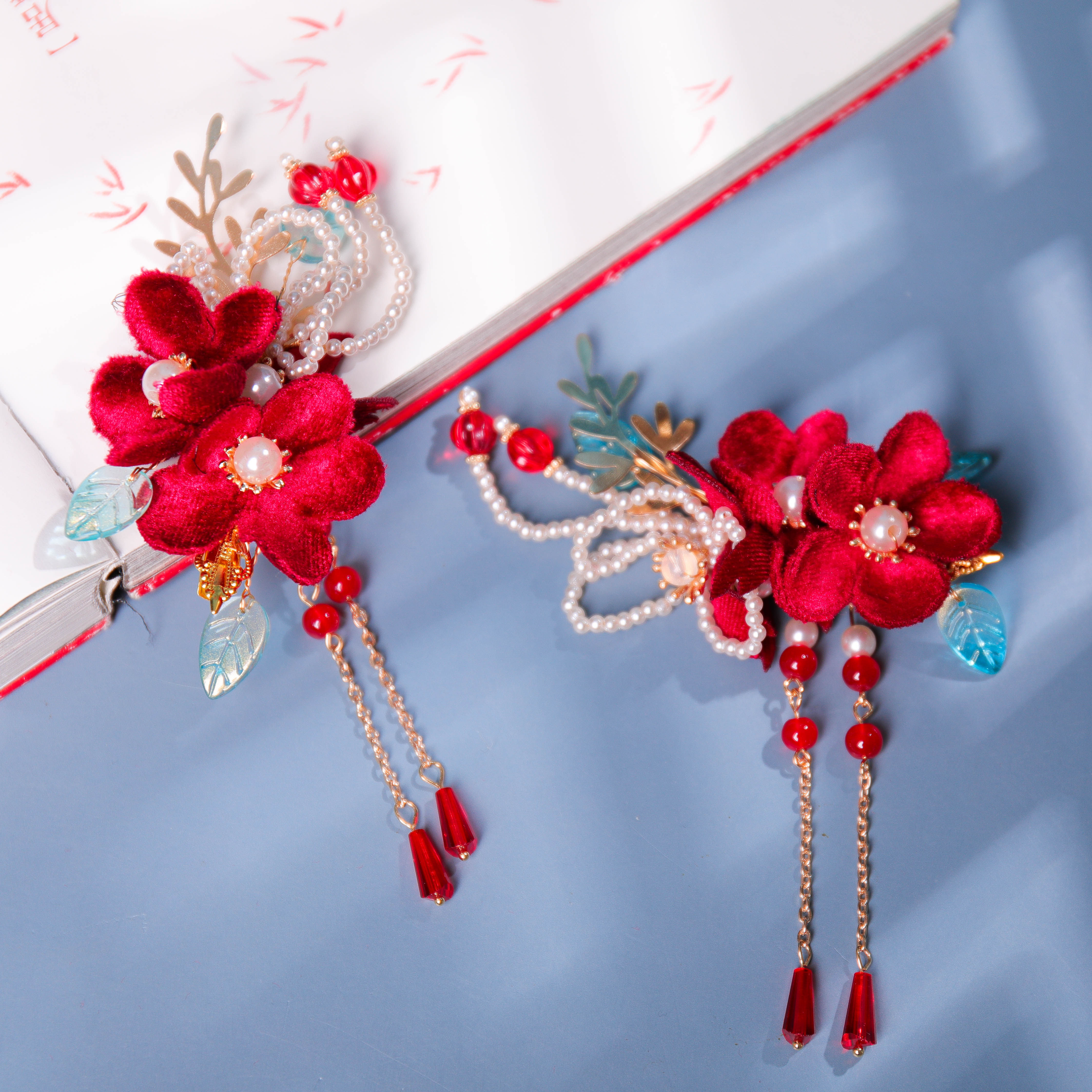 汉服新娘头饰红色绒花边发夹中式简约百搭喜庆手工花朵古风对夹